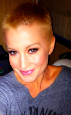 Kellie Pickler Bald No More Check Out Her New Do E News